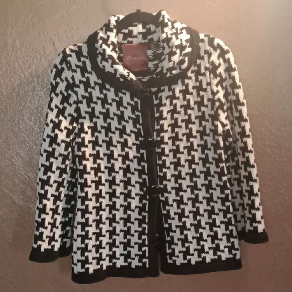 525 America Quality Houndstooth Sweater Sz M